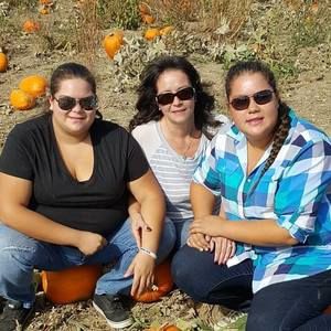 Meet your Posher, Miriam